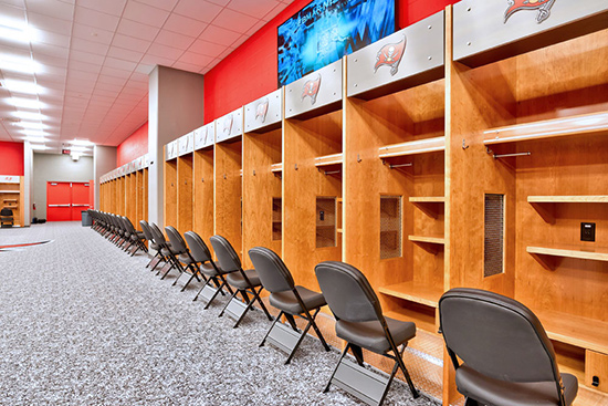 Dale Mabry Tampa Bay - Wood Lockers