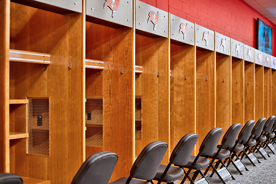 Dale Mabry Tampa Bay - Wood Lockers
