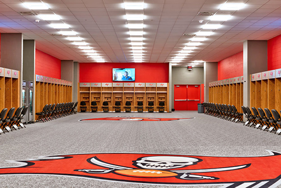 Dale Mabry Tampa Bay - Wood Lockers