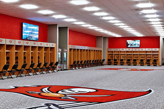 Dale Mabry Tampa Bay - Wood Lockers